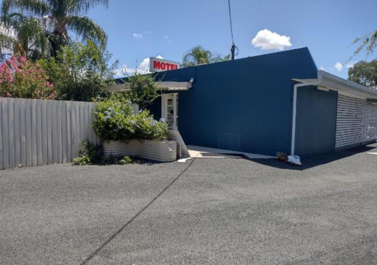 Chinchilla Motel Exterior foto